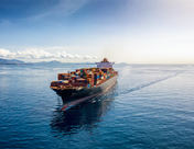 物流行业高管：全球港口拥堵及航运费用高企将持续至2023年