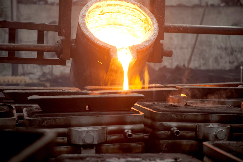 US dollar continues to decline, most metals rise, alumina gains over 3%, precious metals rebound strongly, SHFE gold and silver rise over 2% [SMM Daily Review]
