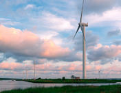 山东省首个高铁“新能源+废坑治理”乡村绿色风电项目成功并网发电