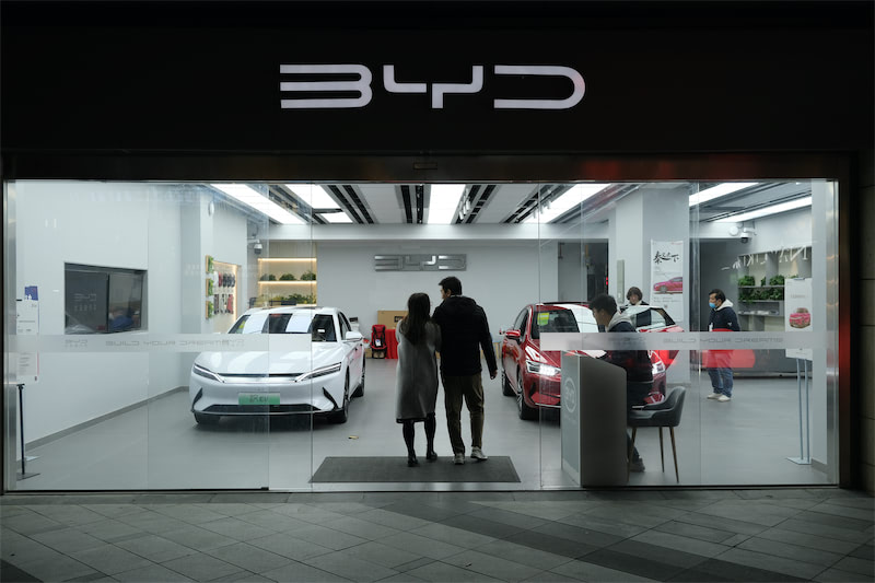 Global NEV Leader BYD Sets Ambitious Goal: Double NEV Sales to Almost 4 Million Units in 2023