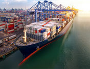 全球供应链再遭冲击：英国最大两港口拟罢工 逾一半进出口物流停摆