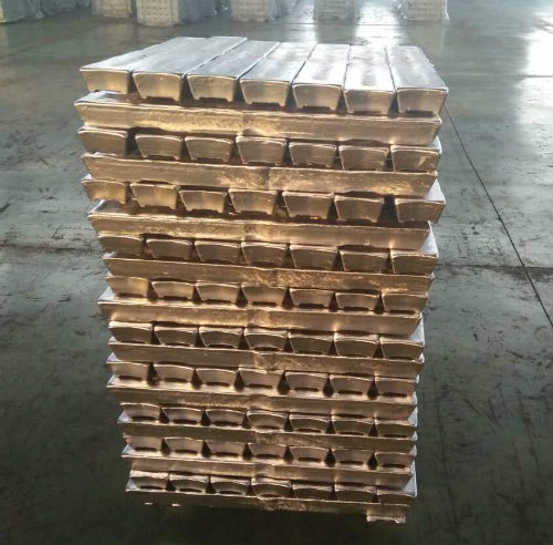 
                        铝合金锭 ADC10 再生
                    