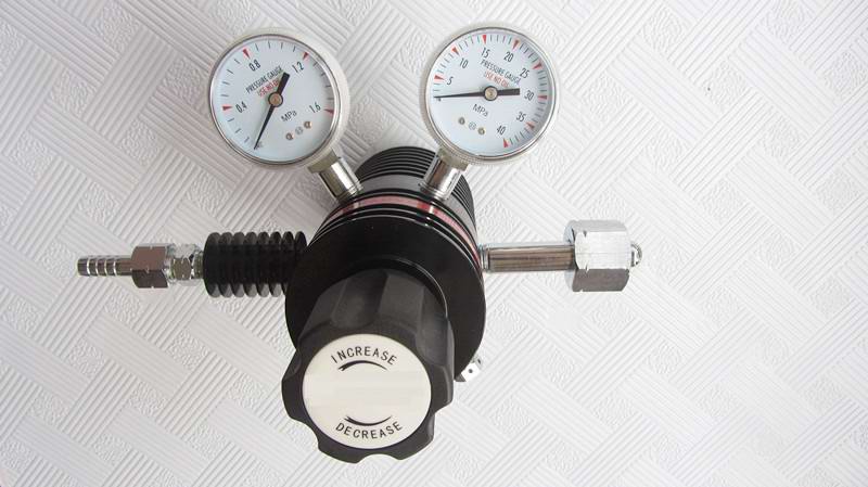 进口氮气瓶减压阀 进口氢气瓶减压阀 进口氦气瓶减压阀