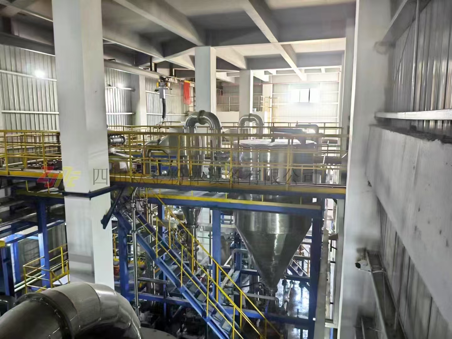    磷酸铁专用粉碎机闭式机械磨闭式气流磨蒸汽磨