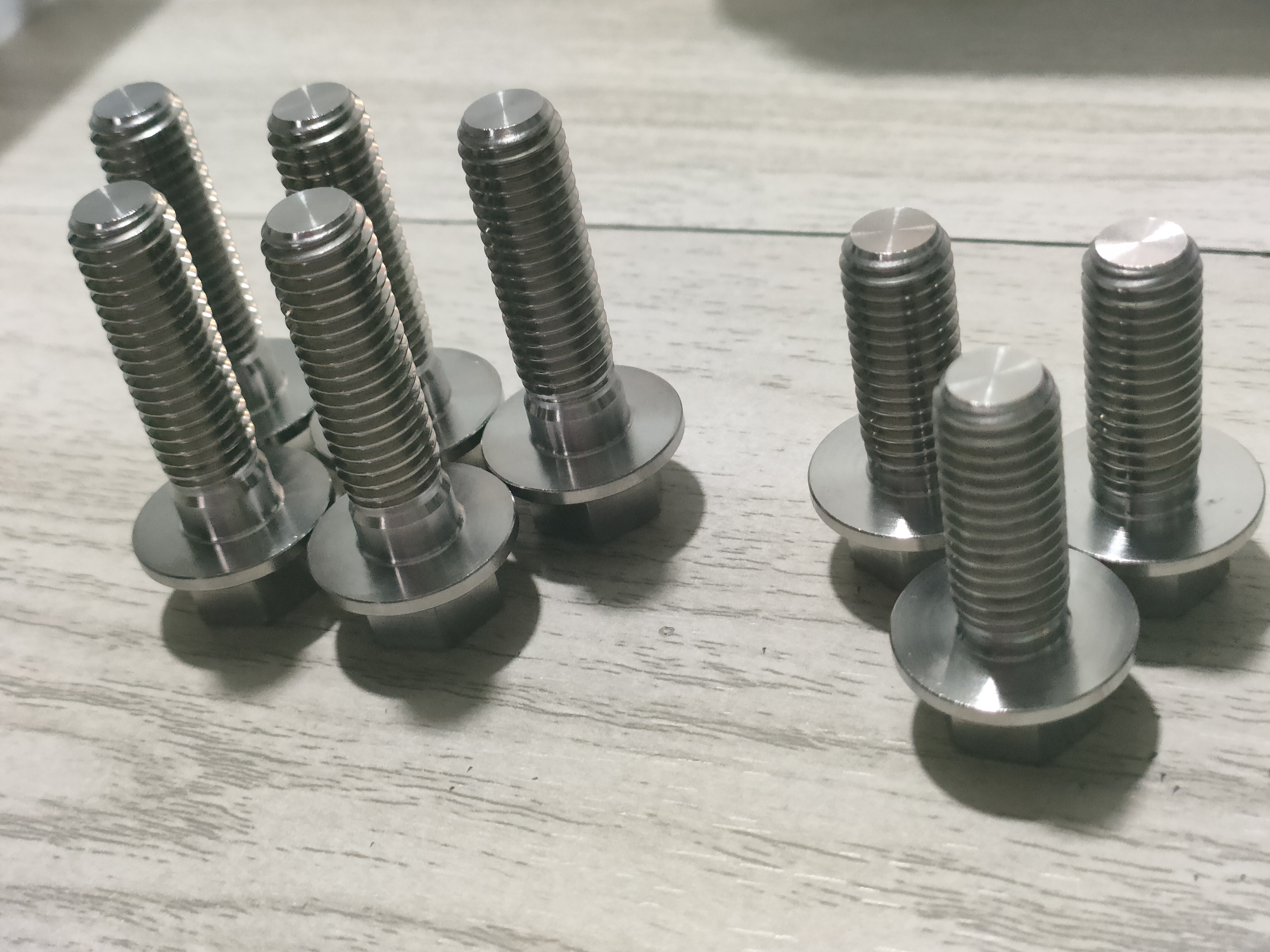 中扬金属材料 销售TC4/Ti-6Al-4V GR2钛板 深海耐压舱体 尺寸可裁切