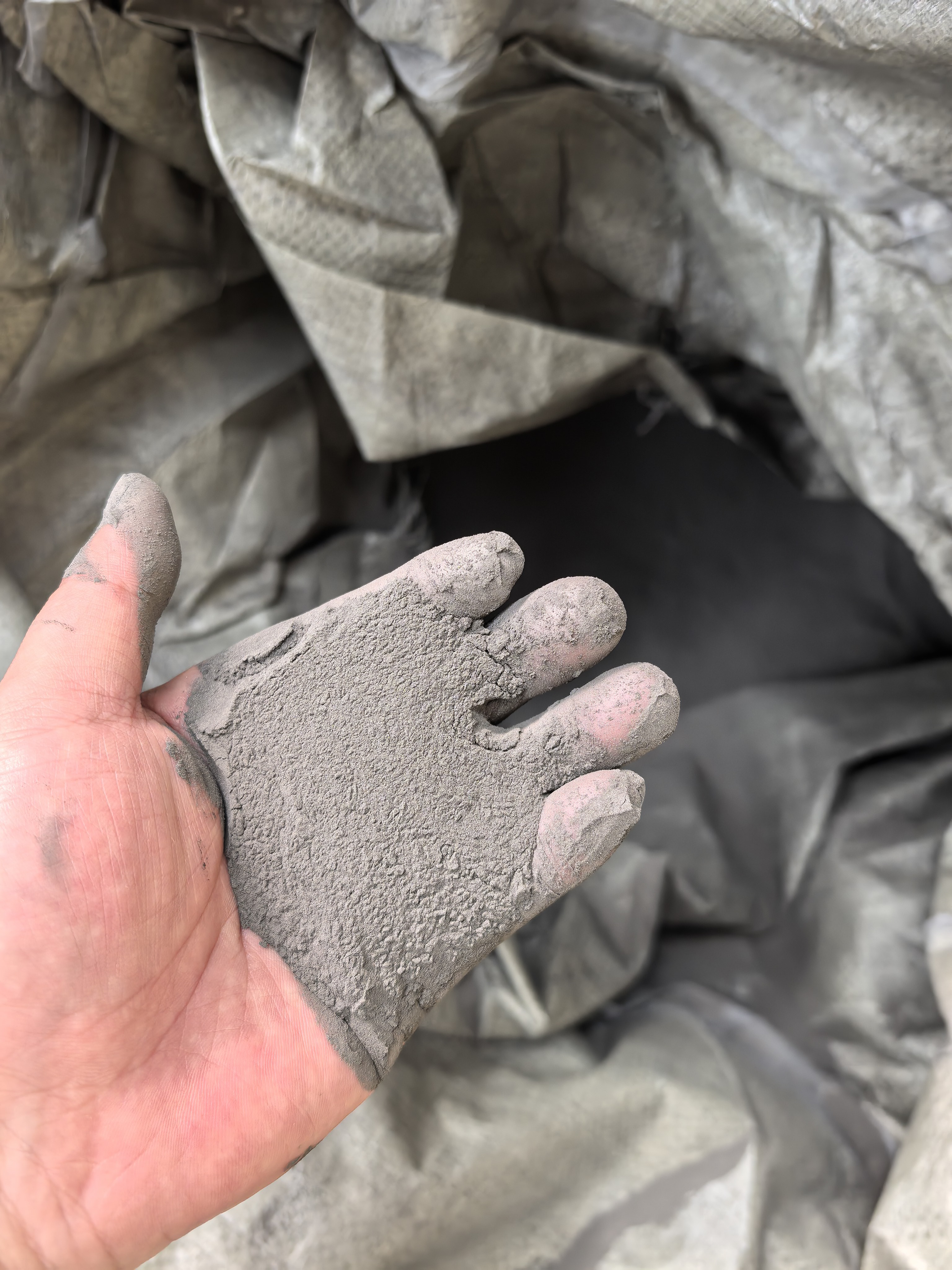 研磨型低硅铁粉