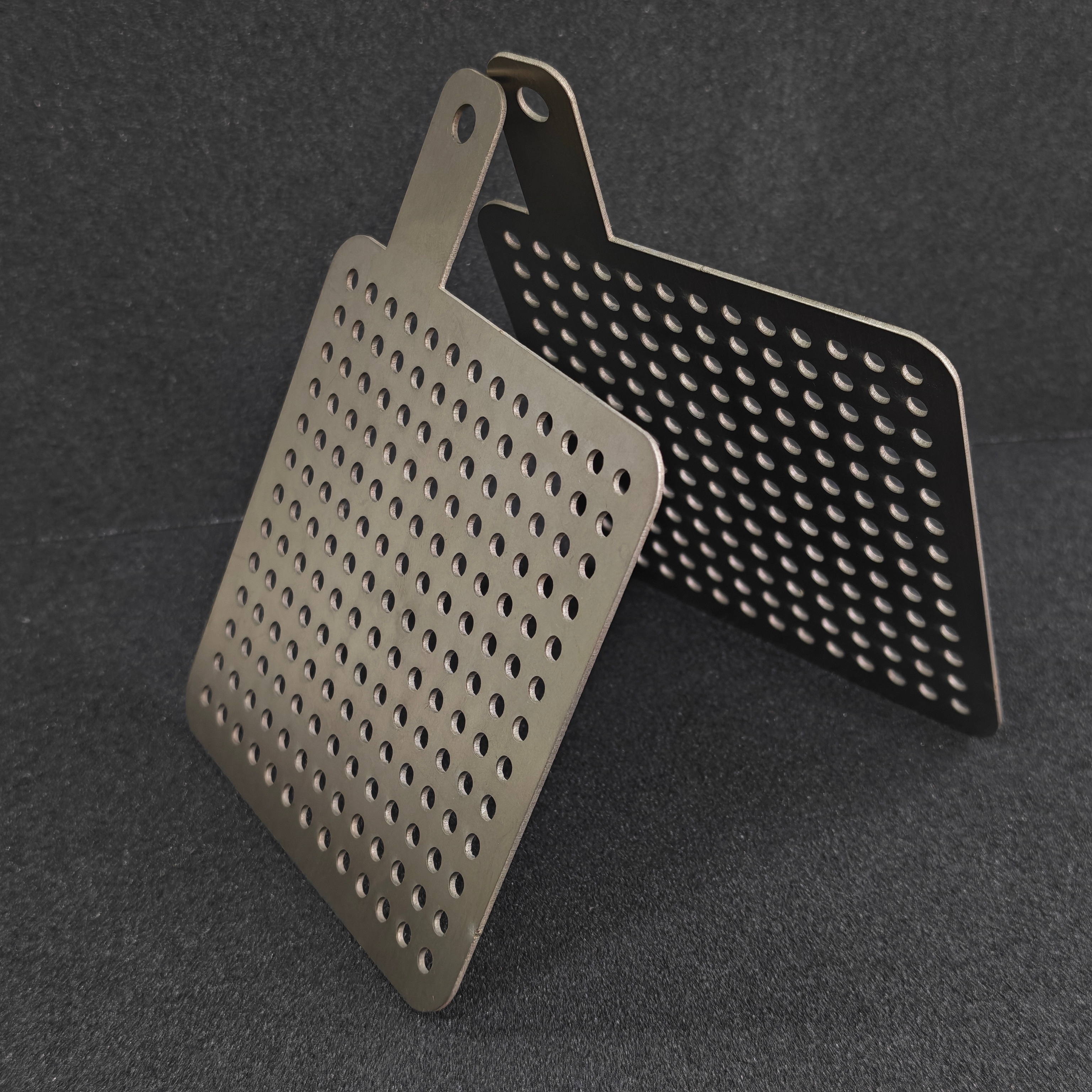 工业纯钛带柄冲孔网 反应器布气钛板 电解用多孔钛电极片