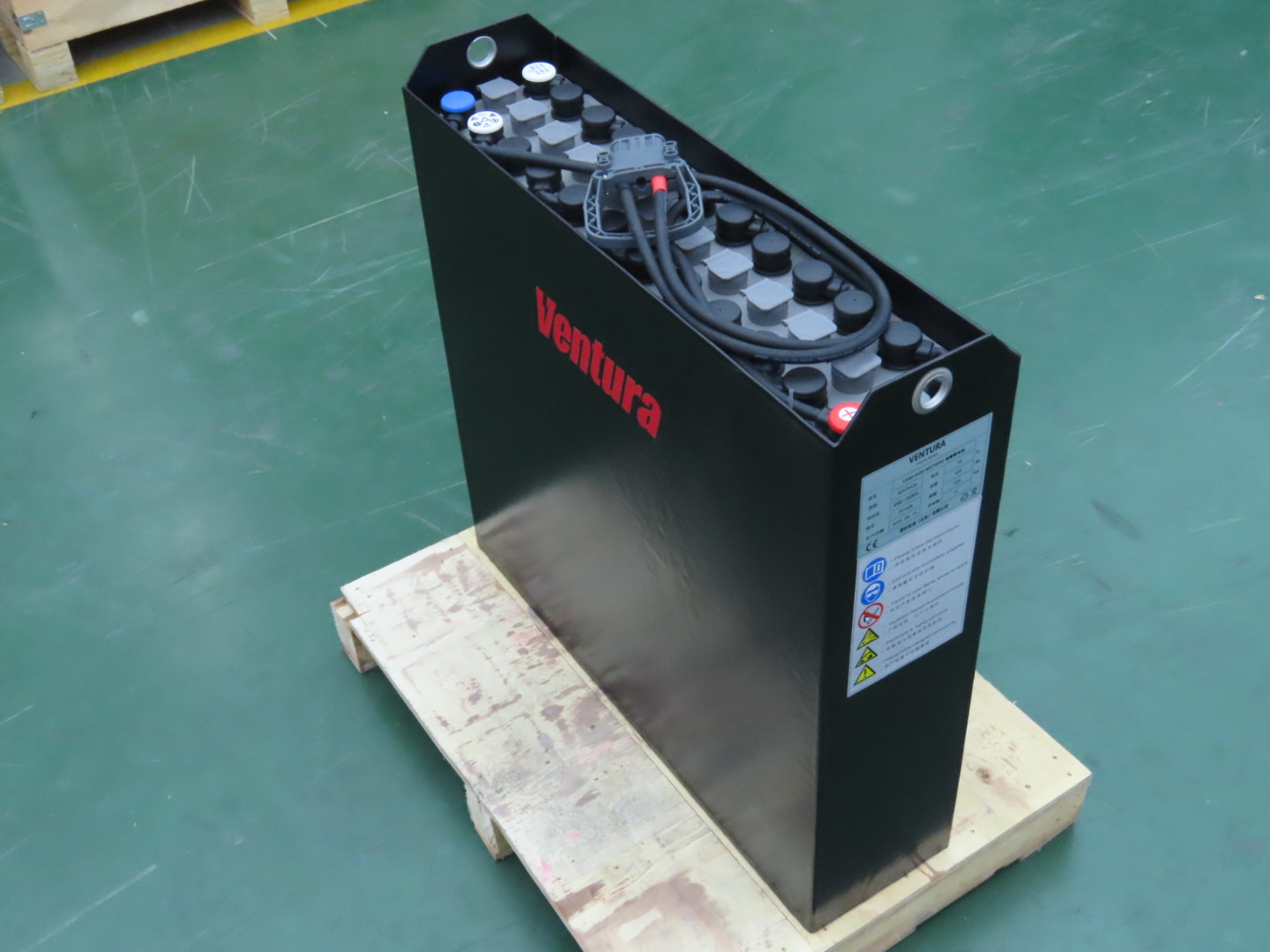 Ventura西班牙3EPZV420/24V420AH新能源叉车牵引电池