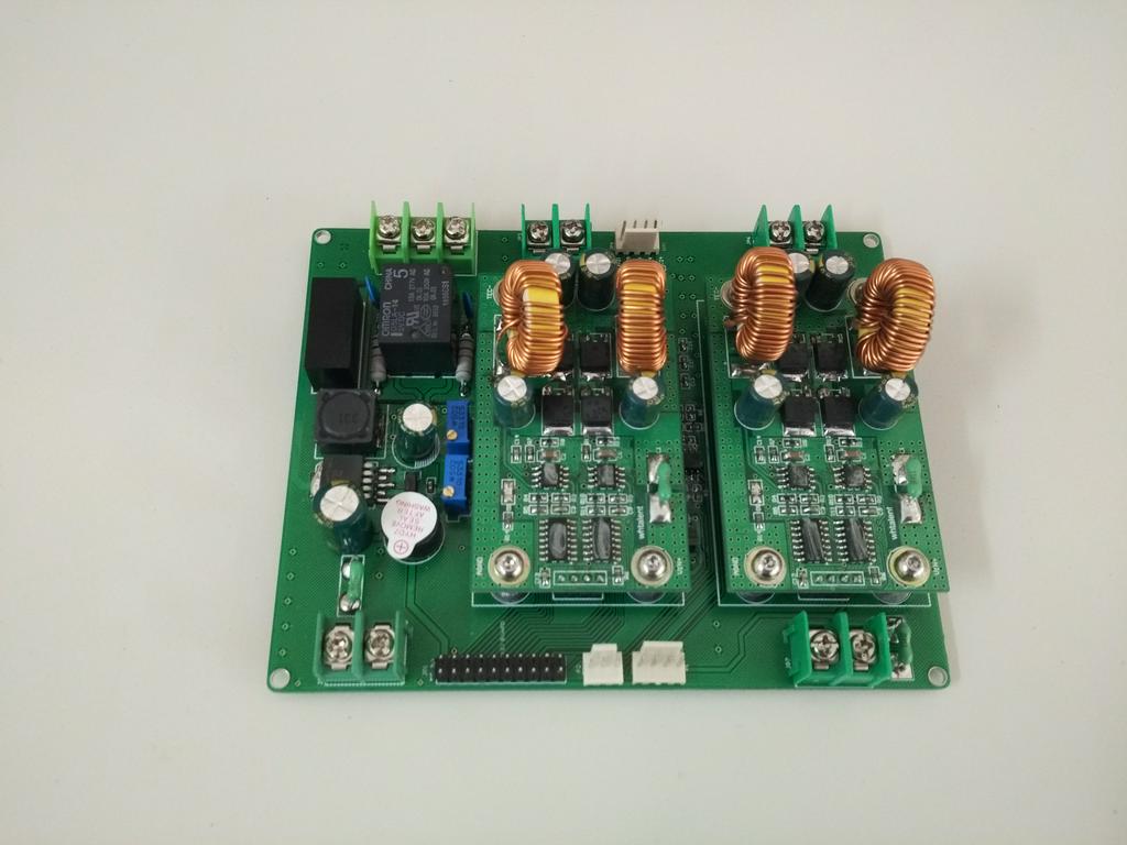 半导体TEC温控驱动模块 温度控制芯片、其制备方法