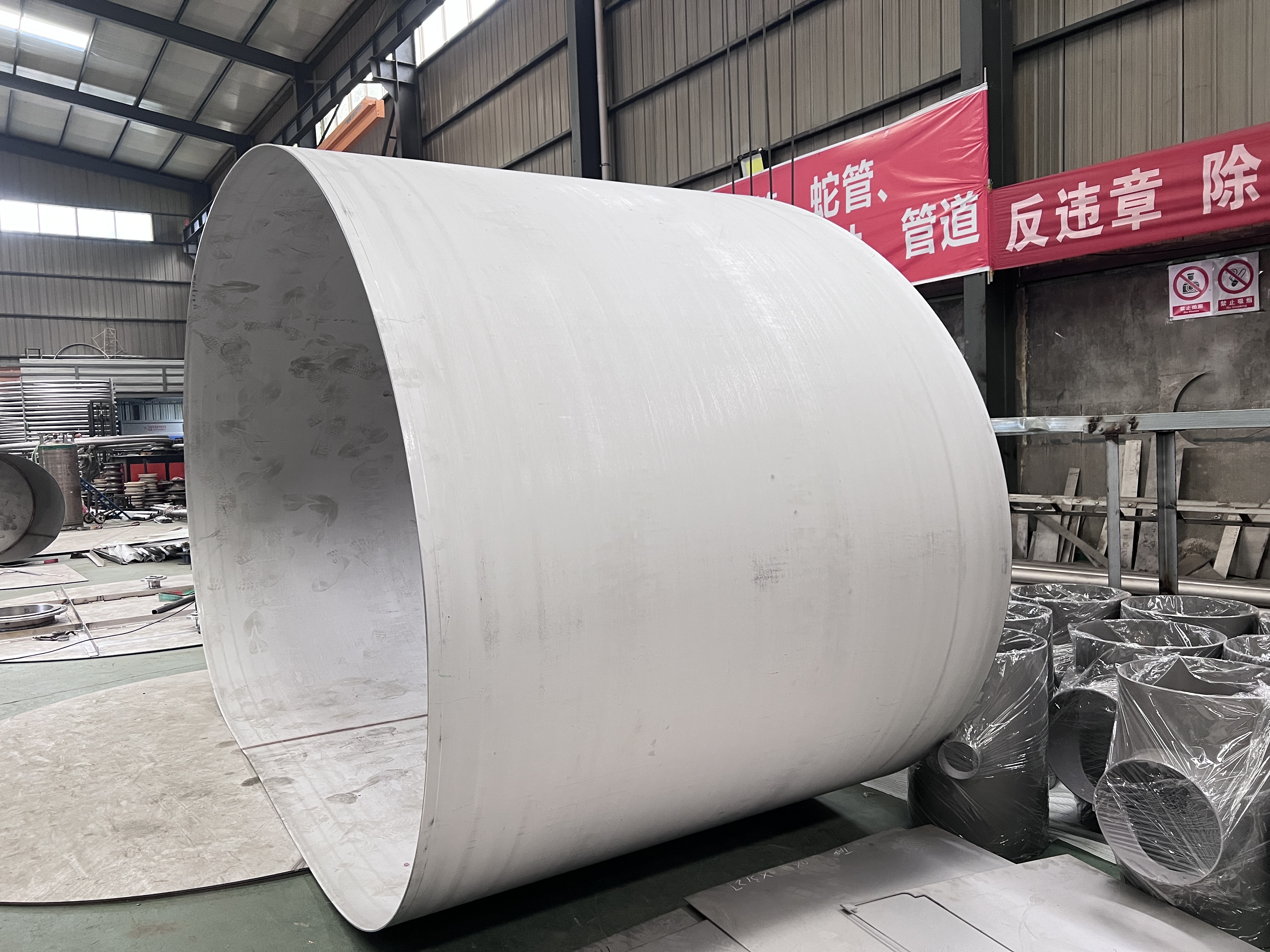 欣旺腾加工定制TA2钛合金设备  化工钛搅拌反应釜 钛罐体