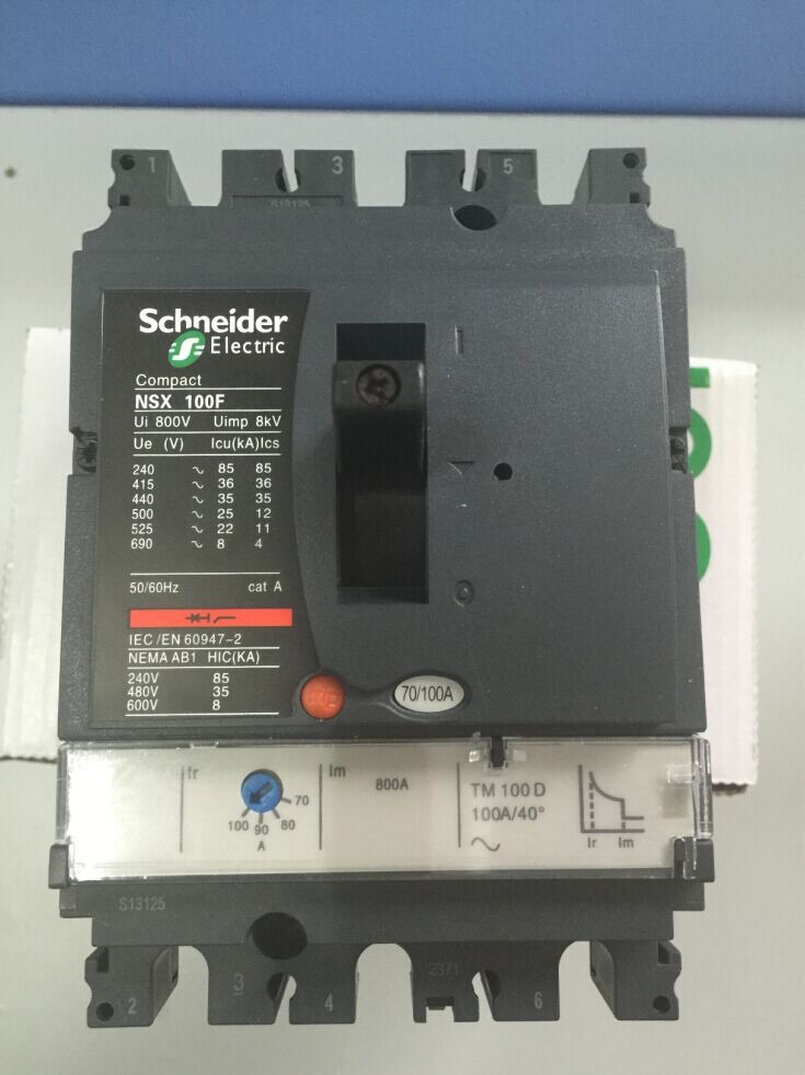 施耐德NSX 100F断路器