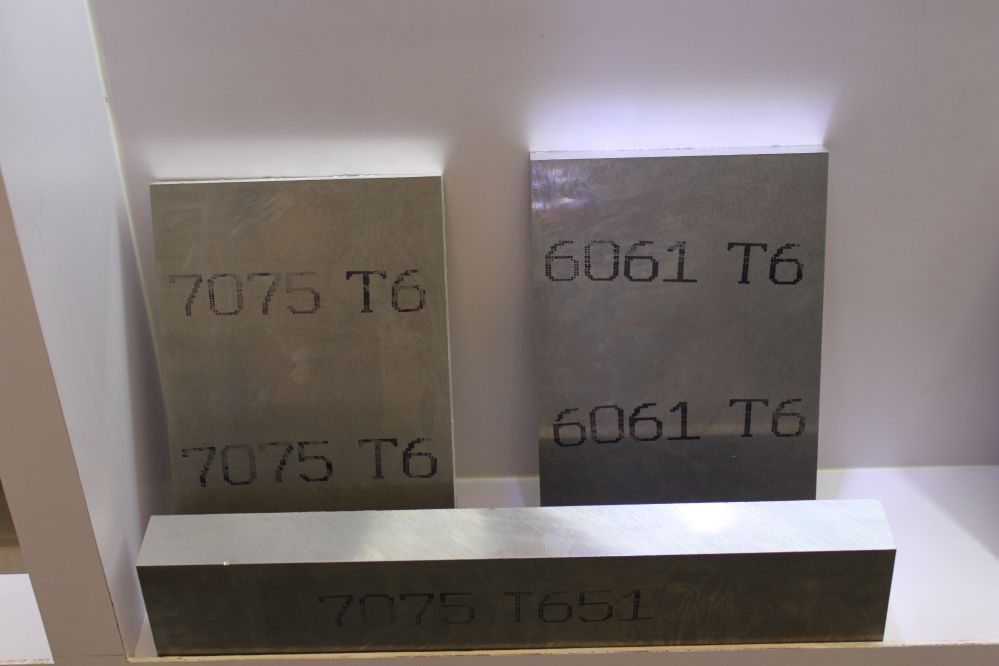 7075铝板  厚度2-260mm铝板，中厚板可按照客户要求切割
