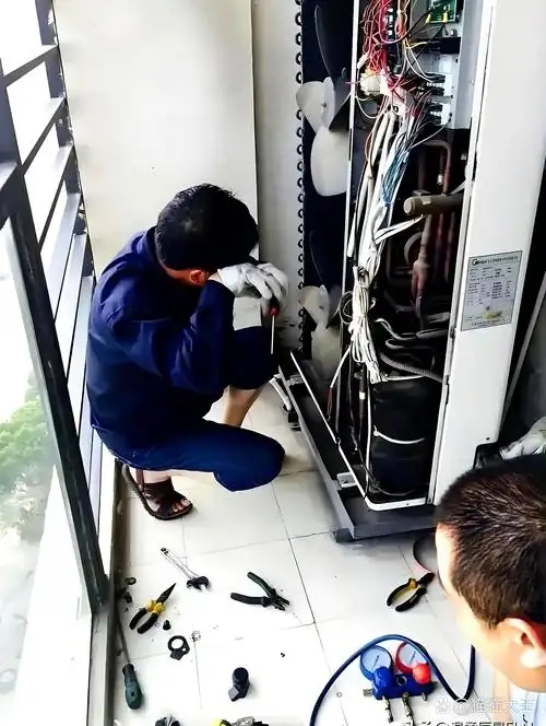 武汉格兰仕空调售后维修∑实测承接‖水冷机‖多联机风管机‖移机加氟报修热线