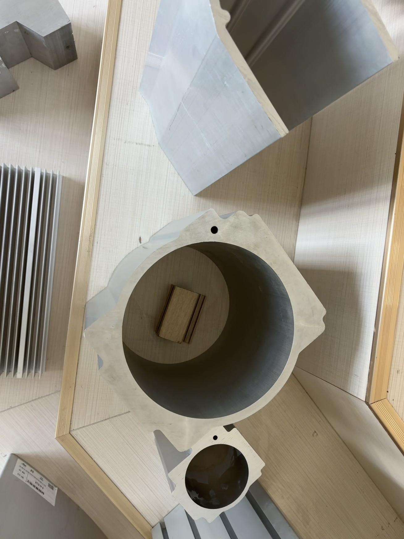 铝型材之散热器、电机壳