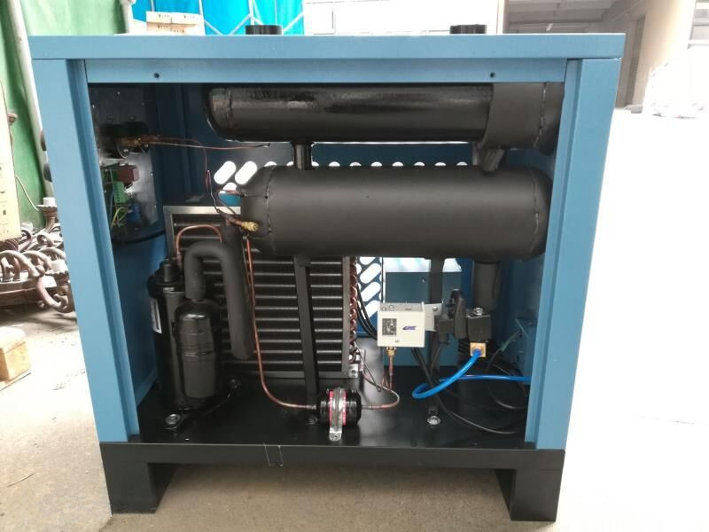 吹瓶机冷干机 吹瓶机高压过滤器