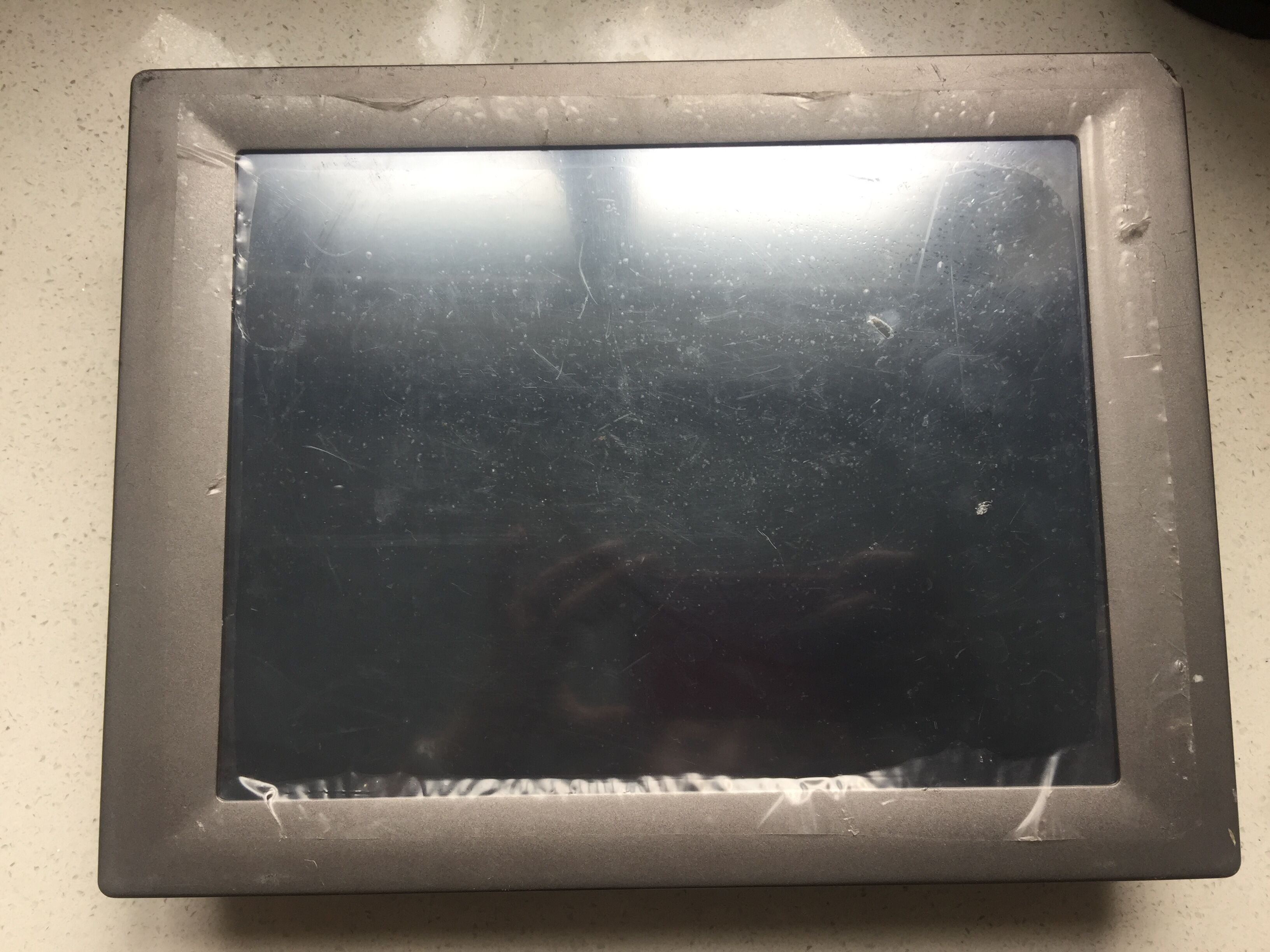 TPC-1260TE嵌入式工业平板电脑