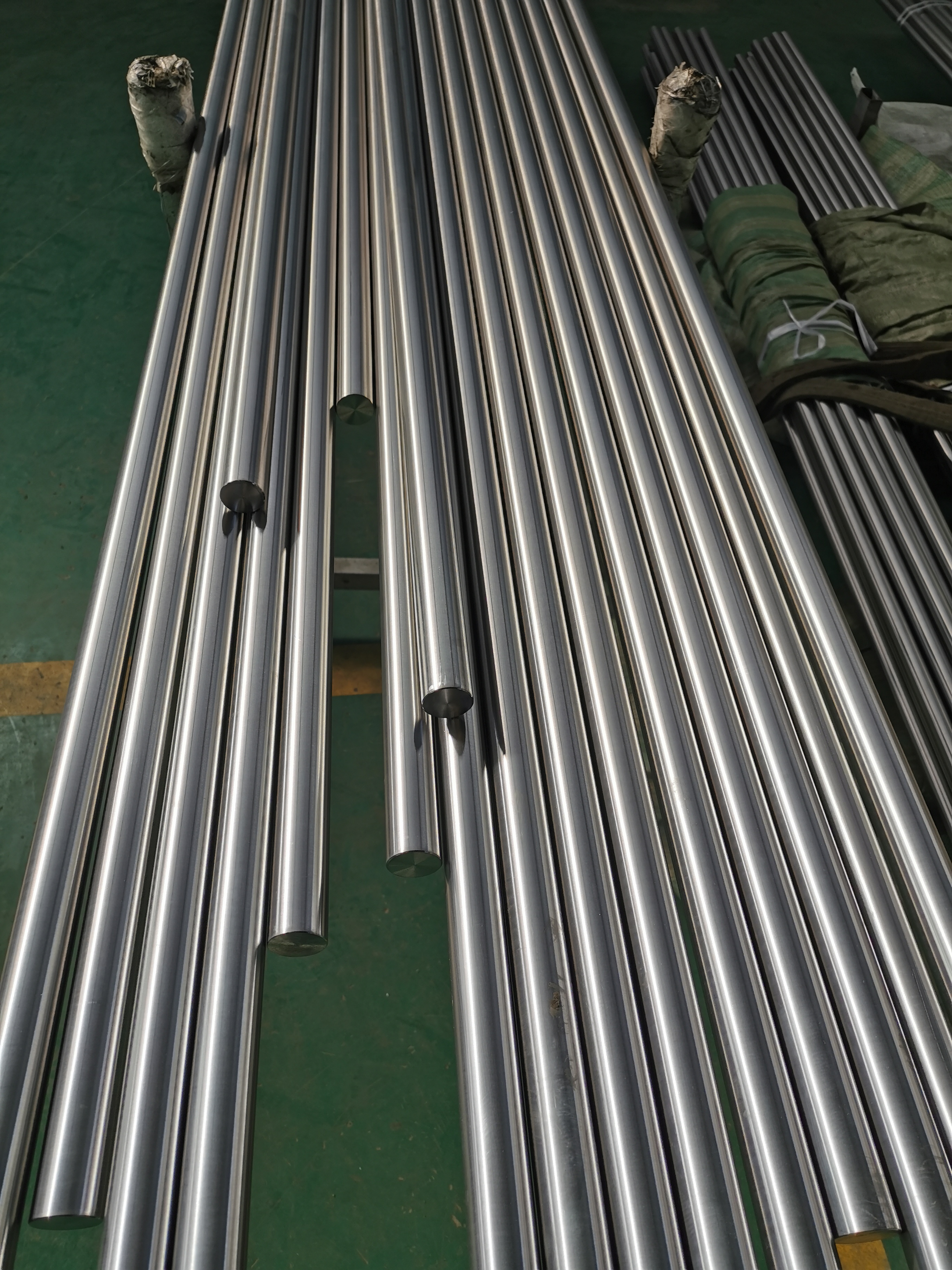 欣旺腾现货TA2钛圆棒 可零切高精度 耐腐蚀钛圆棒   化工用钛圆棒