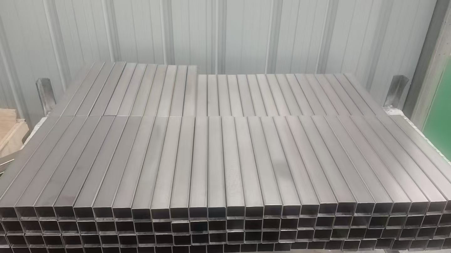 欣旺腾现货TA2钛合金角钢  C型槽钢  T型槽钢  化工用钛合金槽钢