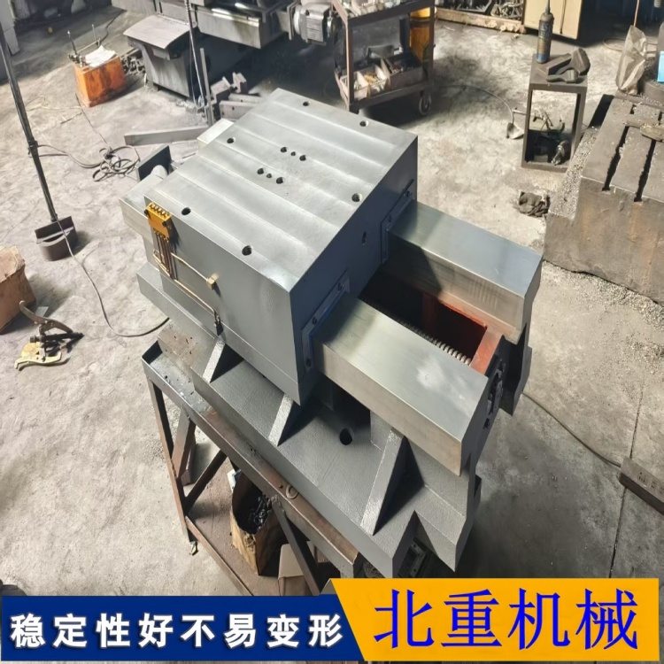   数控十字滑台调校中的测量与调整