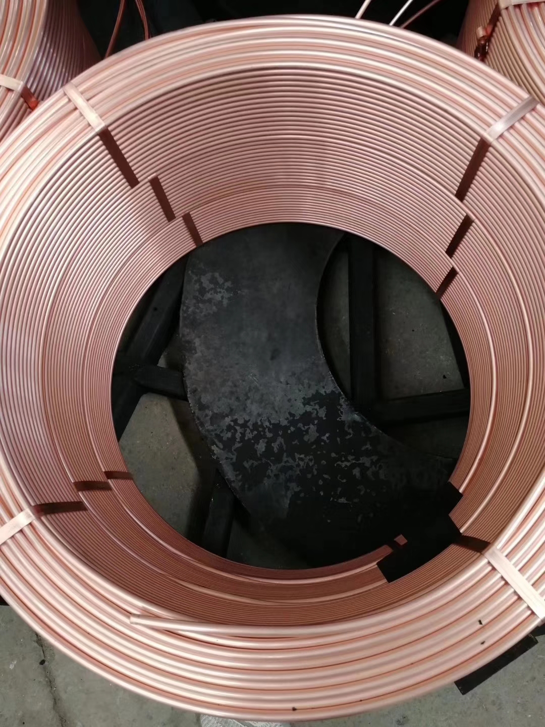 紫铜空调冷媒管 R410A铜管TP2 规格6.35mm-41.3mm盘管量大优惠