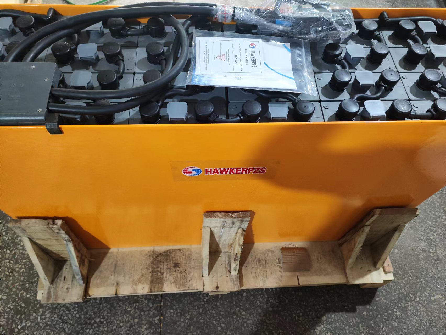 丰田叉车7FBRS20铅酸英国霍克蓄电池租赁4PZS320 48V320AH厂家直供批发