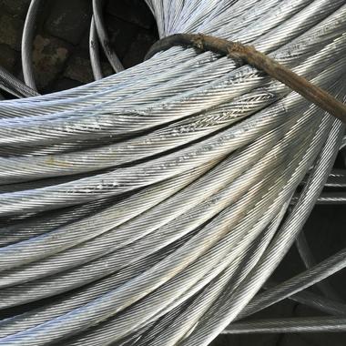 高价回收钢芯铝线，铜电缆，铝电缆，铝架空线，铝漆包线，扣板，铝线，铝沫， 