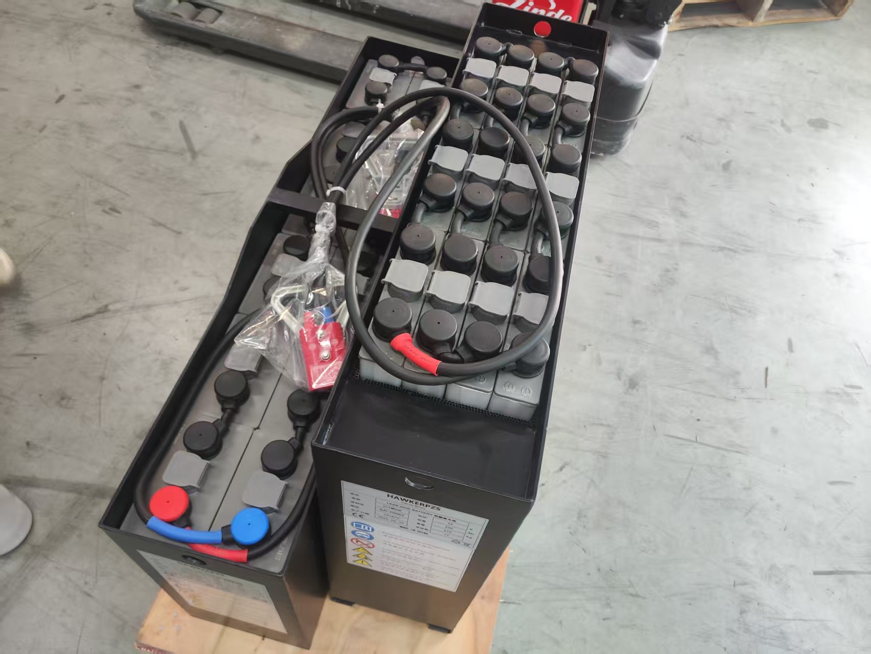 叉车牵引电池  霍克HAWKERPZS电池 叉车配套设备 5PZS575