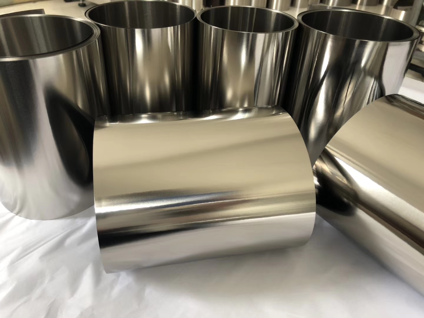 进口钼合金棒、钼合金板 、铌铪合金棒、铌铪合金板，铌钨合金棒、铌钨合金板钽棒钽板钽管