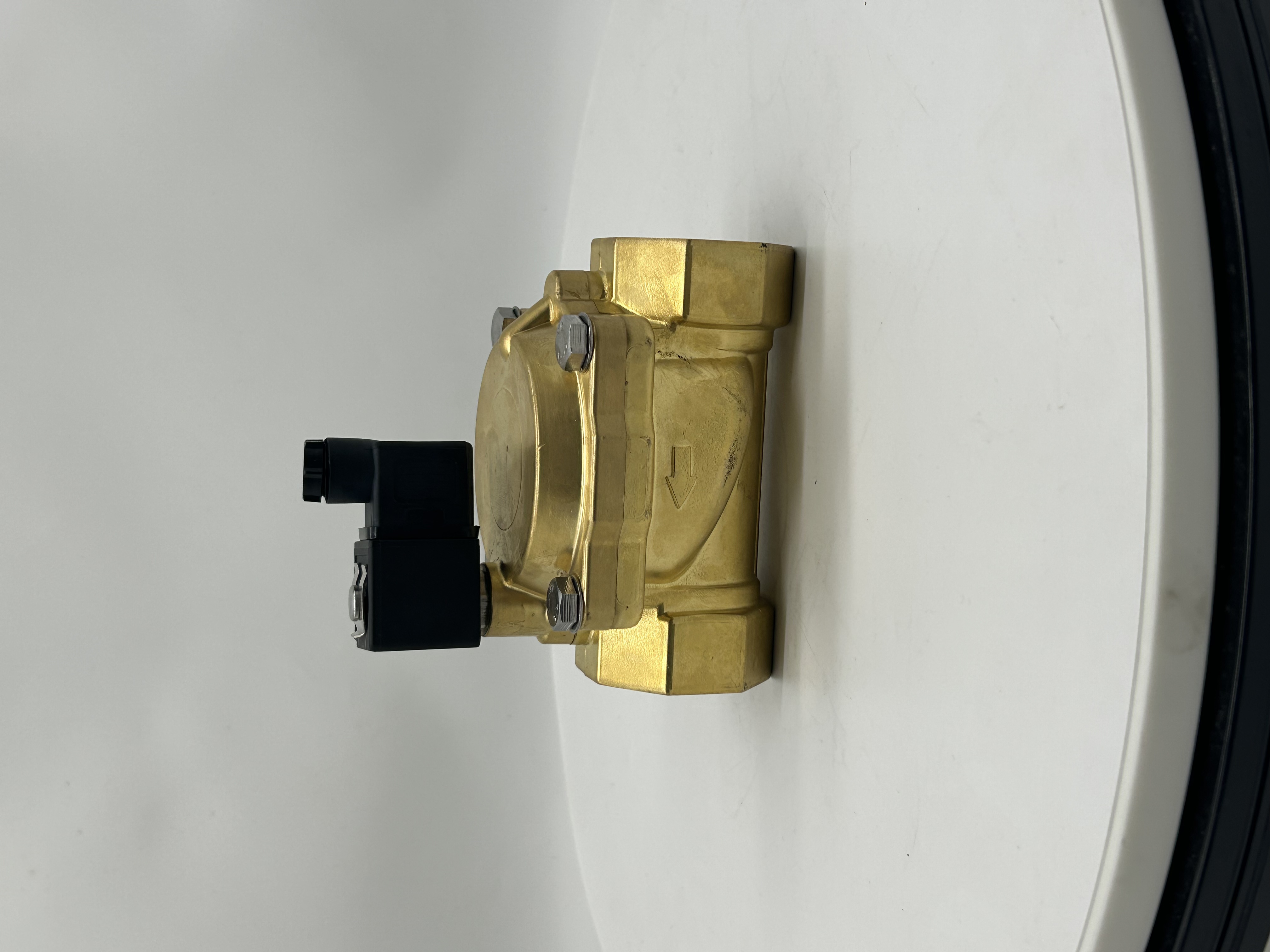 进口法兰电磁阀  黄铜 铸铁铸钢 不锈钢 等各种材质