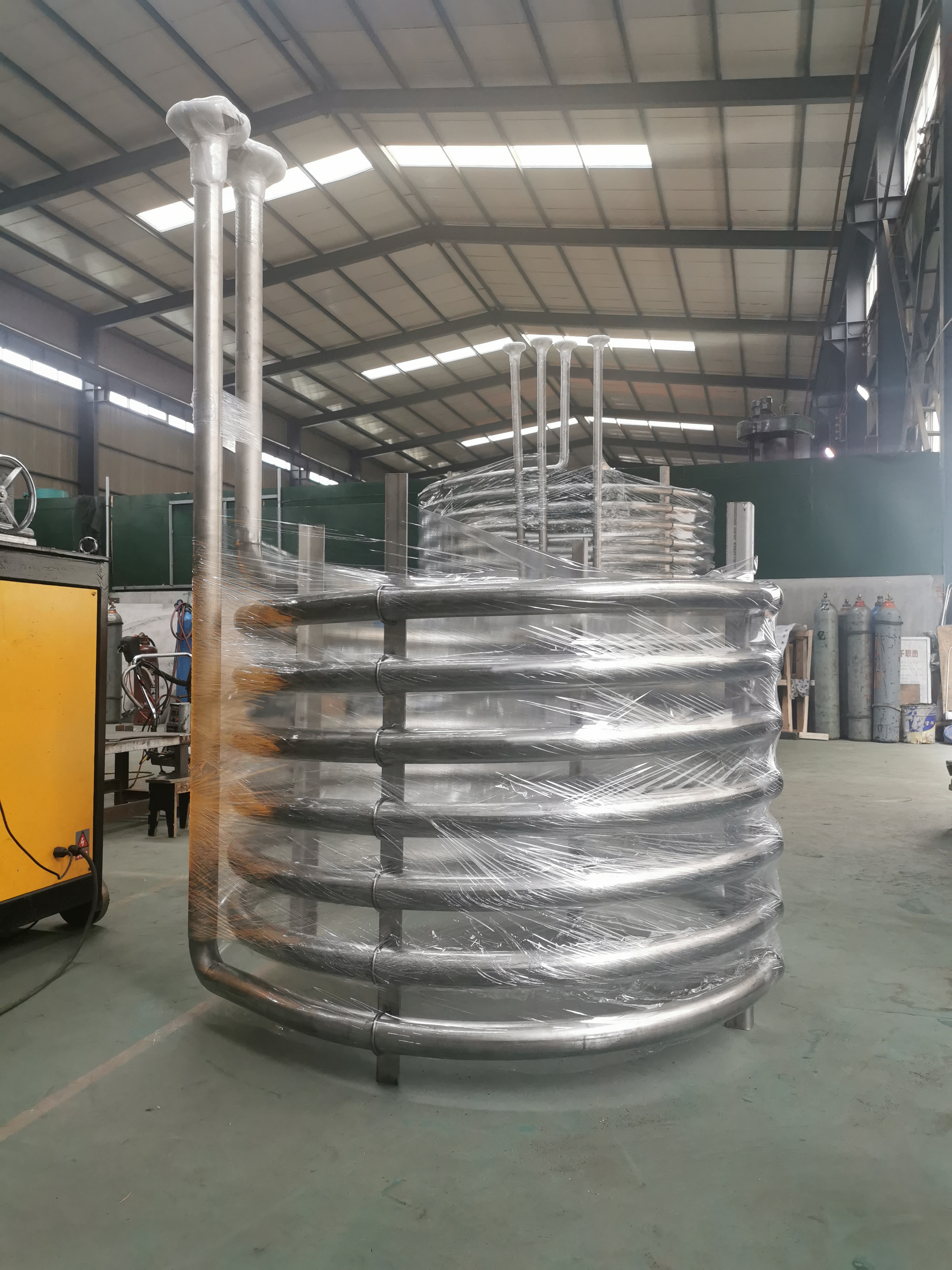 欣旺腾加工定制TA2钛合金无缝钛盘管  化工换热钛盘管   加热钛合金盘管