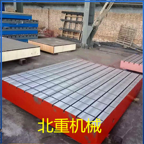 科研实验场所：铸铁工作台用于精密测量仪器安装