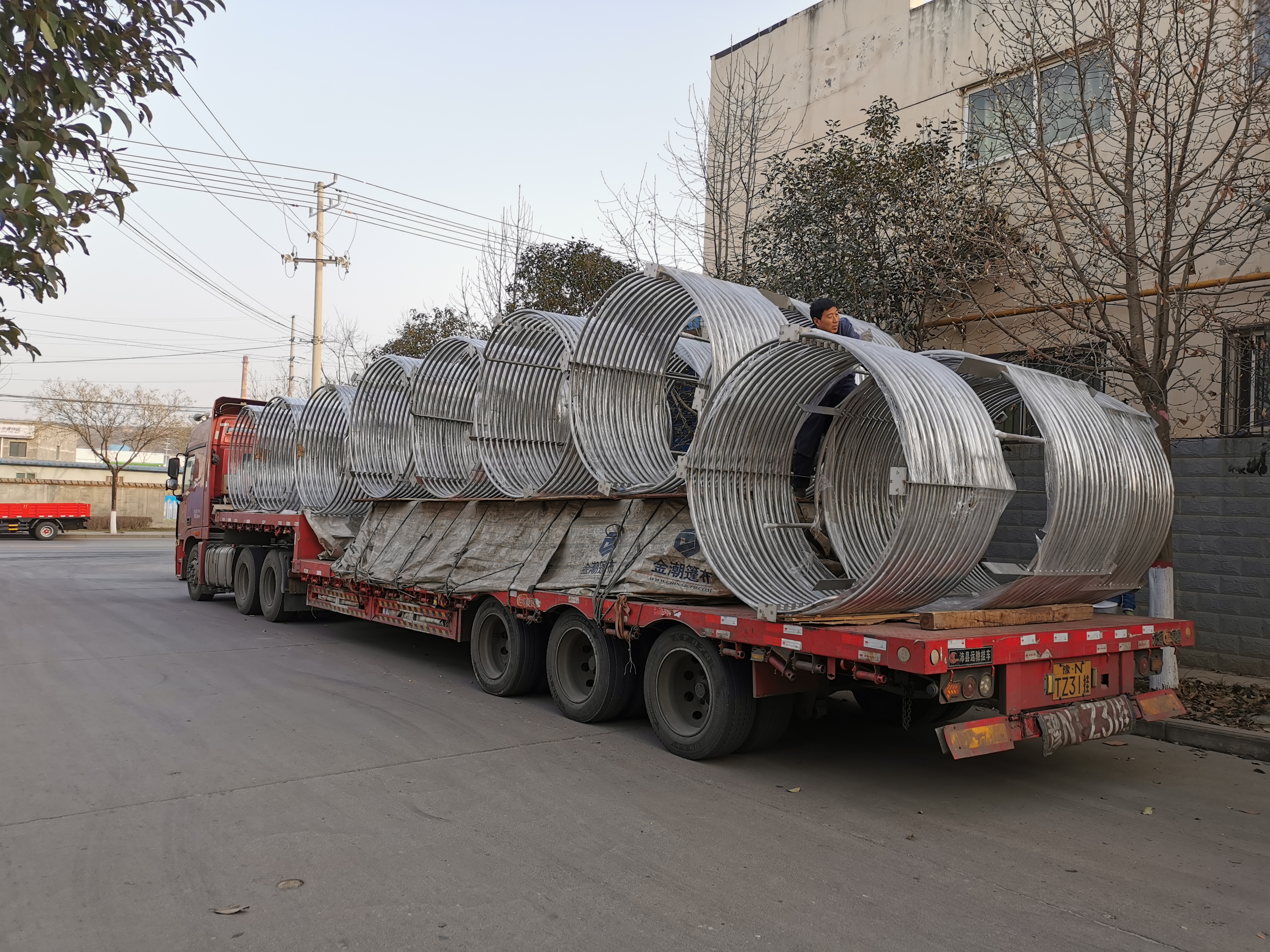 欣旺腾加工定制TA2钛合金无缝钛盘管  化工换热钛盘管   加热钛合金盘管