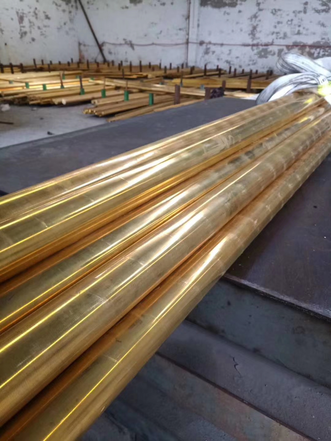 锡青铜、磷青铜、铝青铜、耐磨青铜、铅青铜、锰青铜,黄铜套、棒、板，管