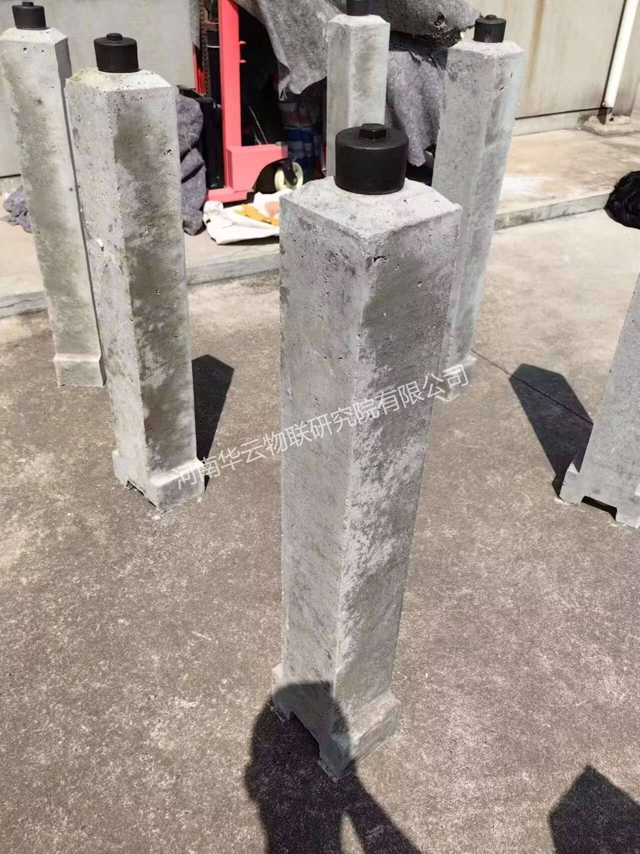 水泥监测标石和玻璃钢监测标石的特点