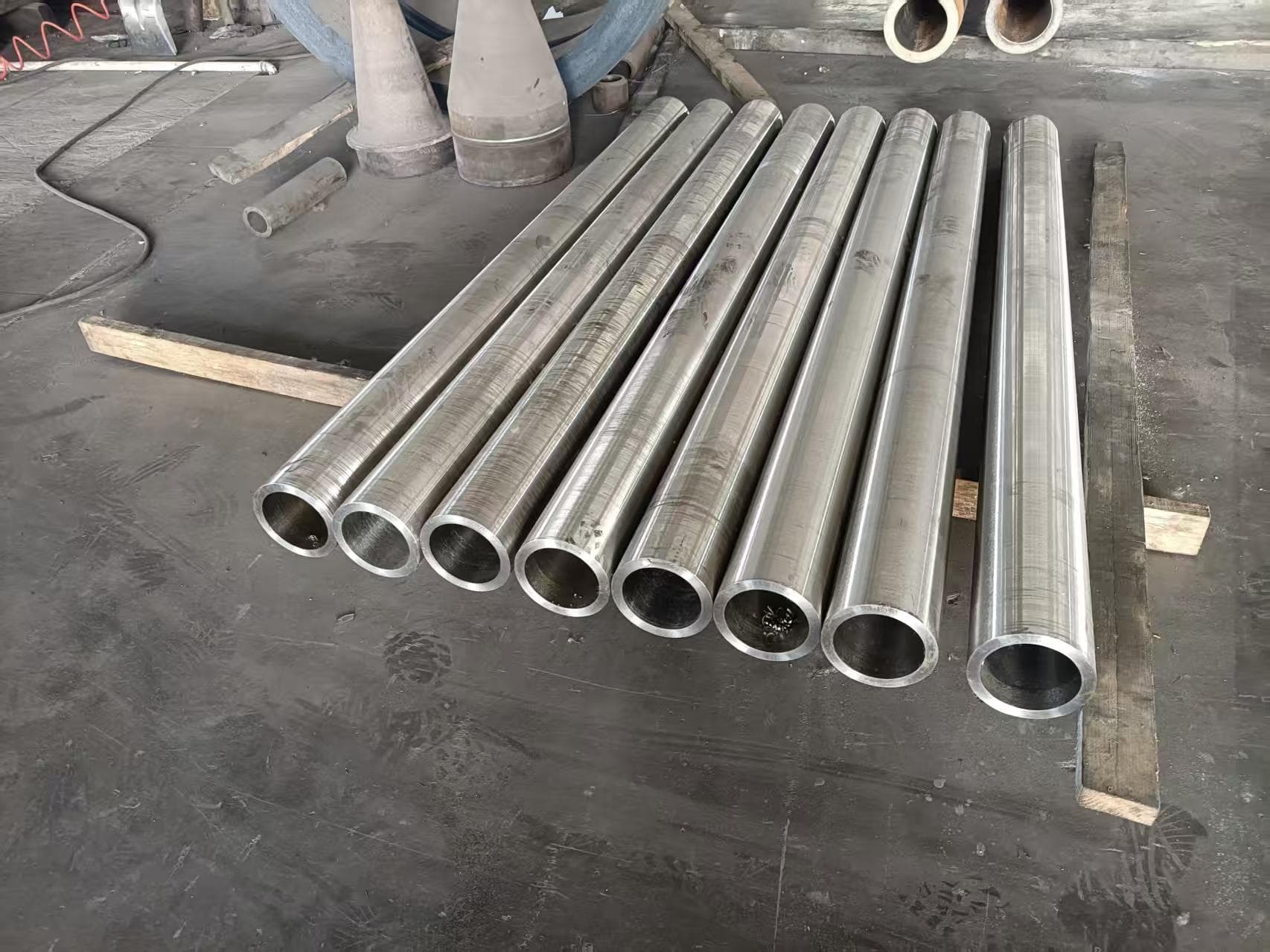 Inconel718 (N07718) 镍基高温合金锻件棒板管 高强耐温 无锡赢广