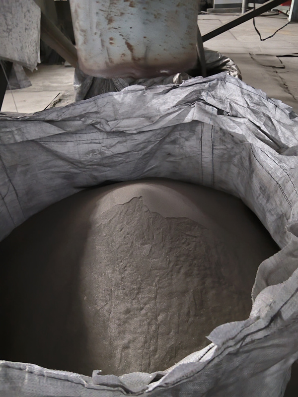 安阳大量提供炼钢脱氧剂、电焊条生产药皮辅料-72研磨硅铁粉