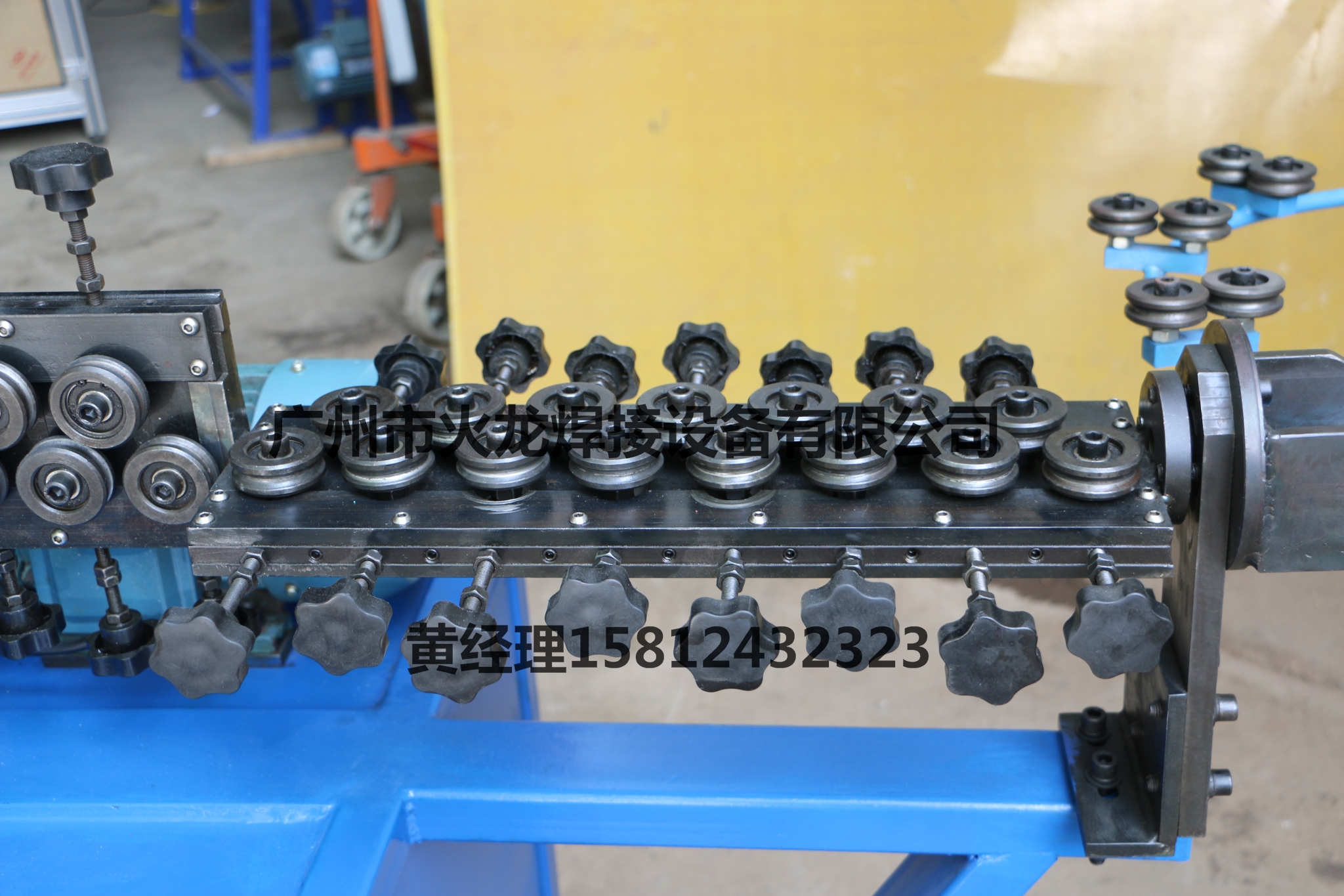 HL-2D 自动多功能伺服铁线弯框机