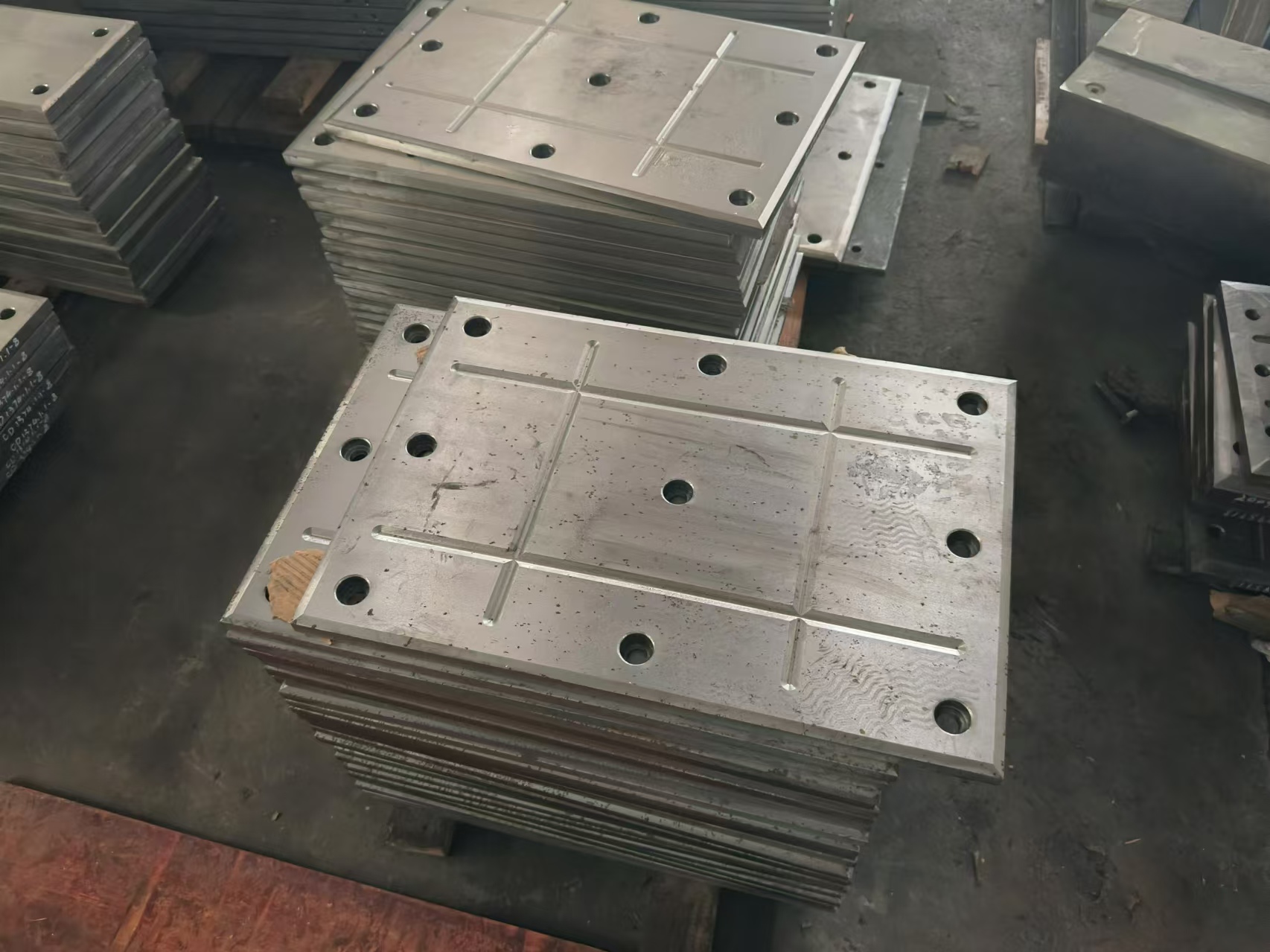 钢铁厂热轧系列配件层流辊