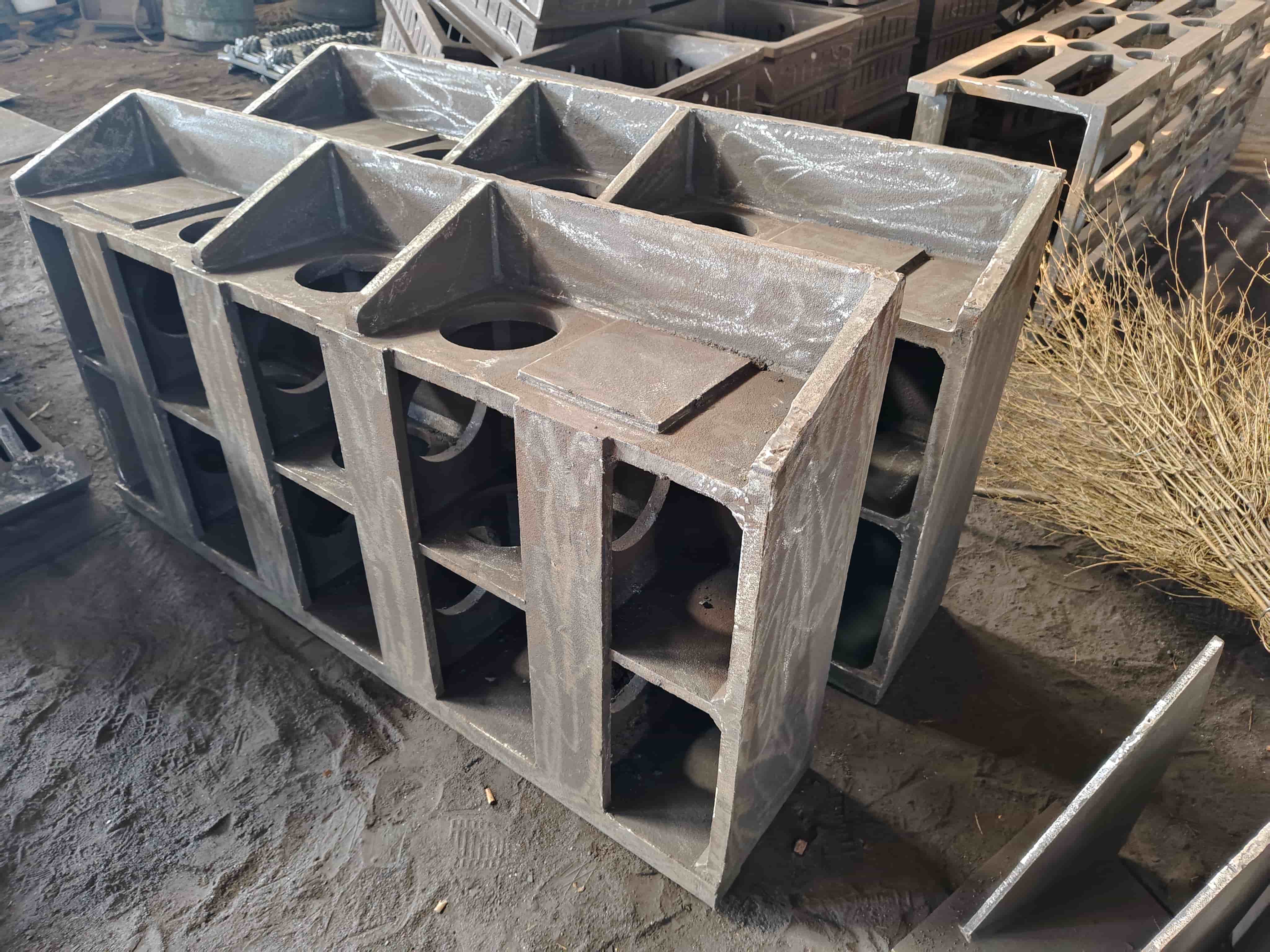 KmTBCr20Mo2 高锰高铬铸造件耐磨抗冲击 矿山建材破碎设备专用铸件