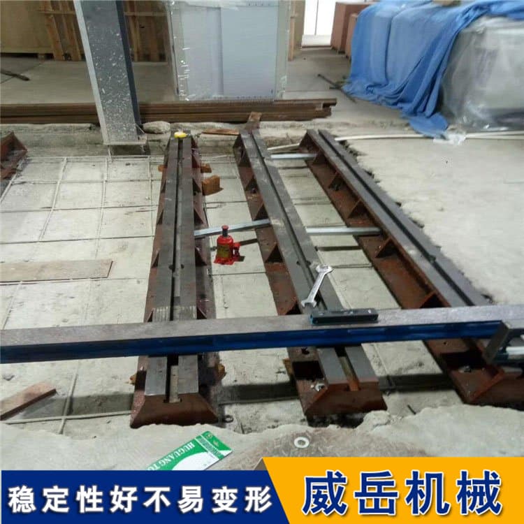 千锤铸良梁，稳筑工业魂 —— 铸铁地梁