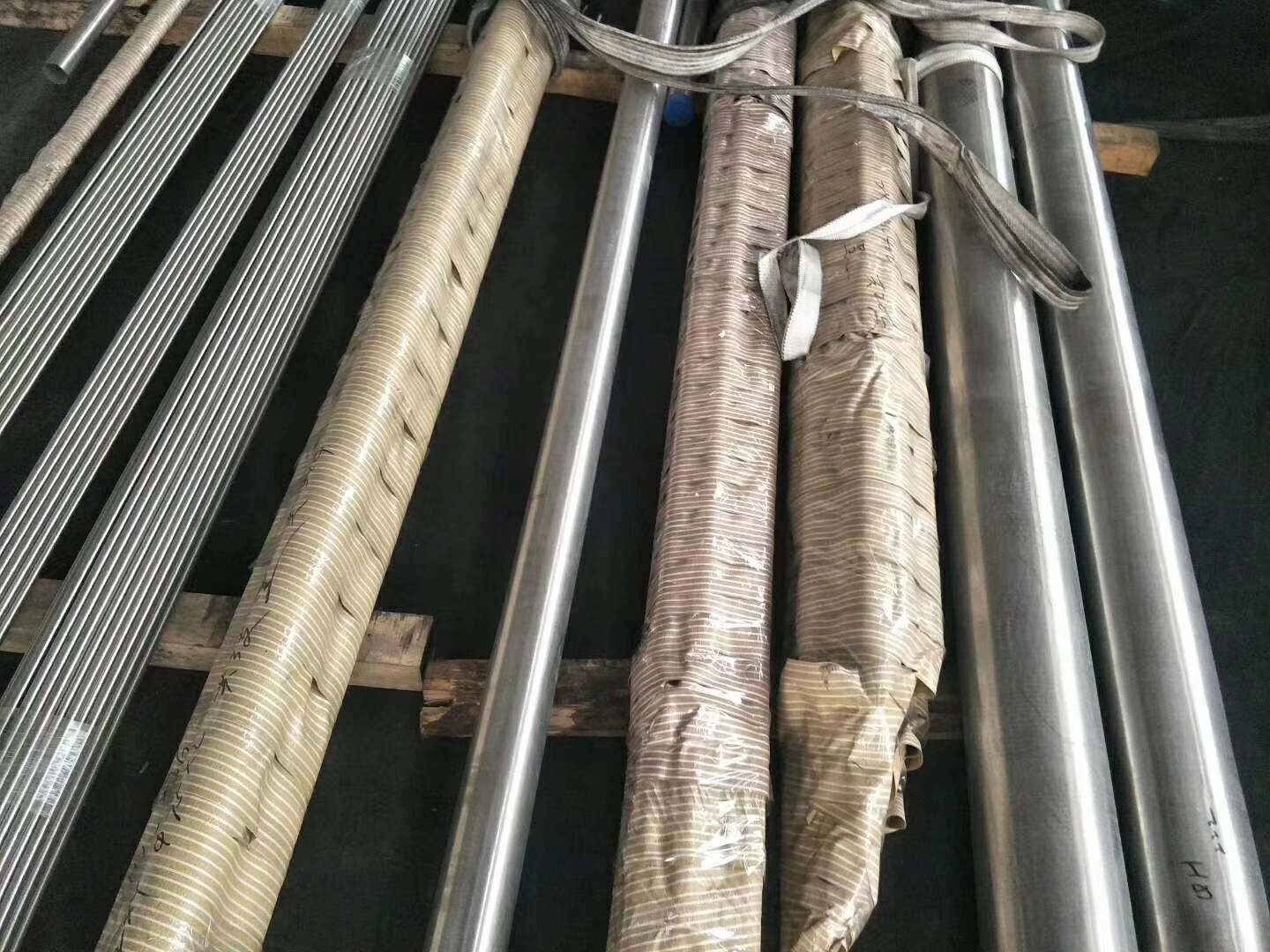 成分百科：铁镍钼系合金-1J83锻件/圆钢