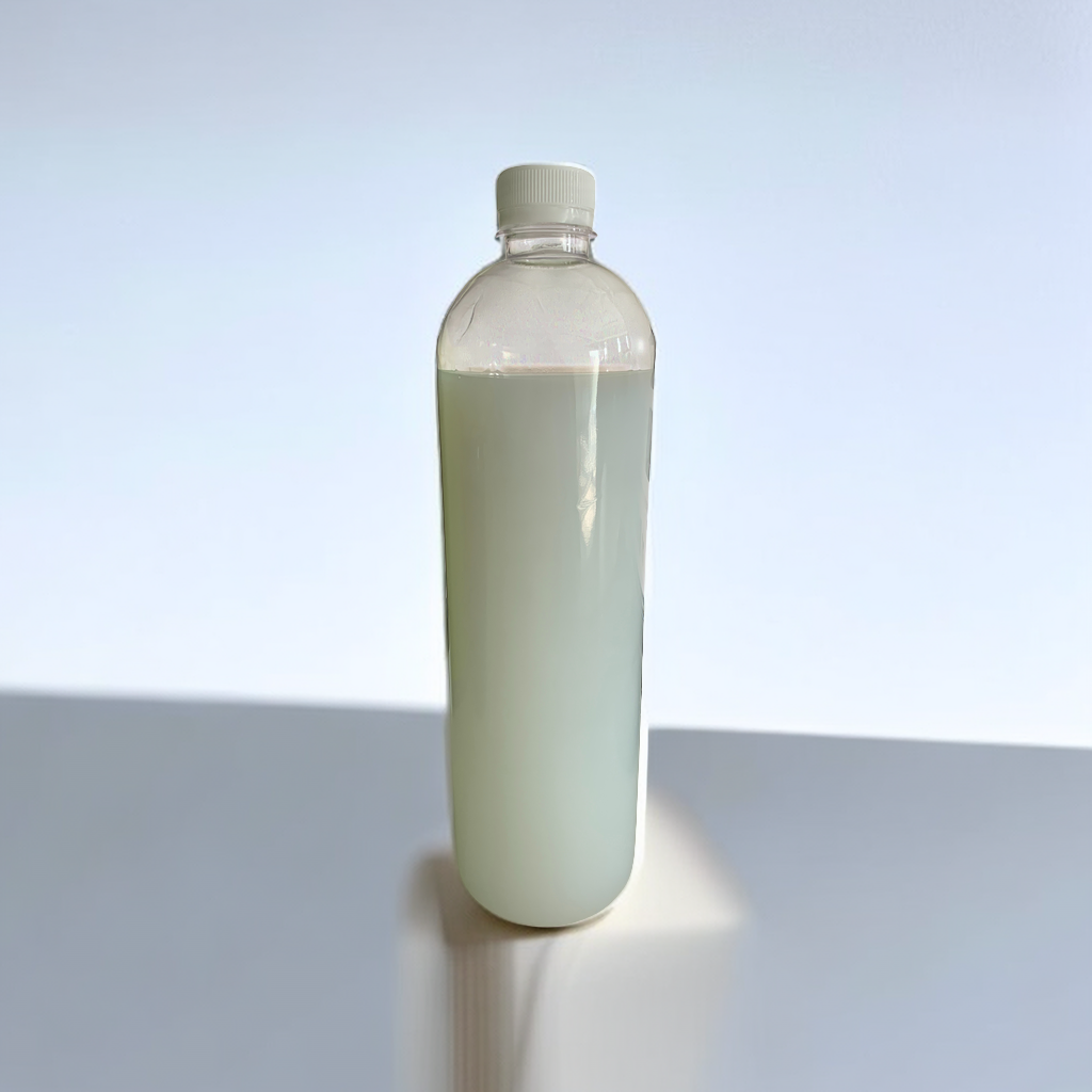 薄膜流滴剂透明纳米氧化铝溶液