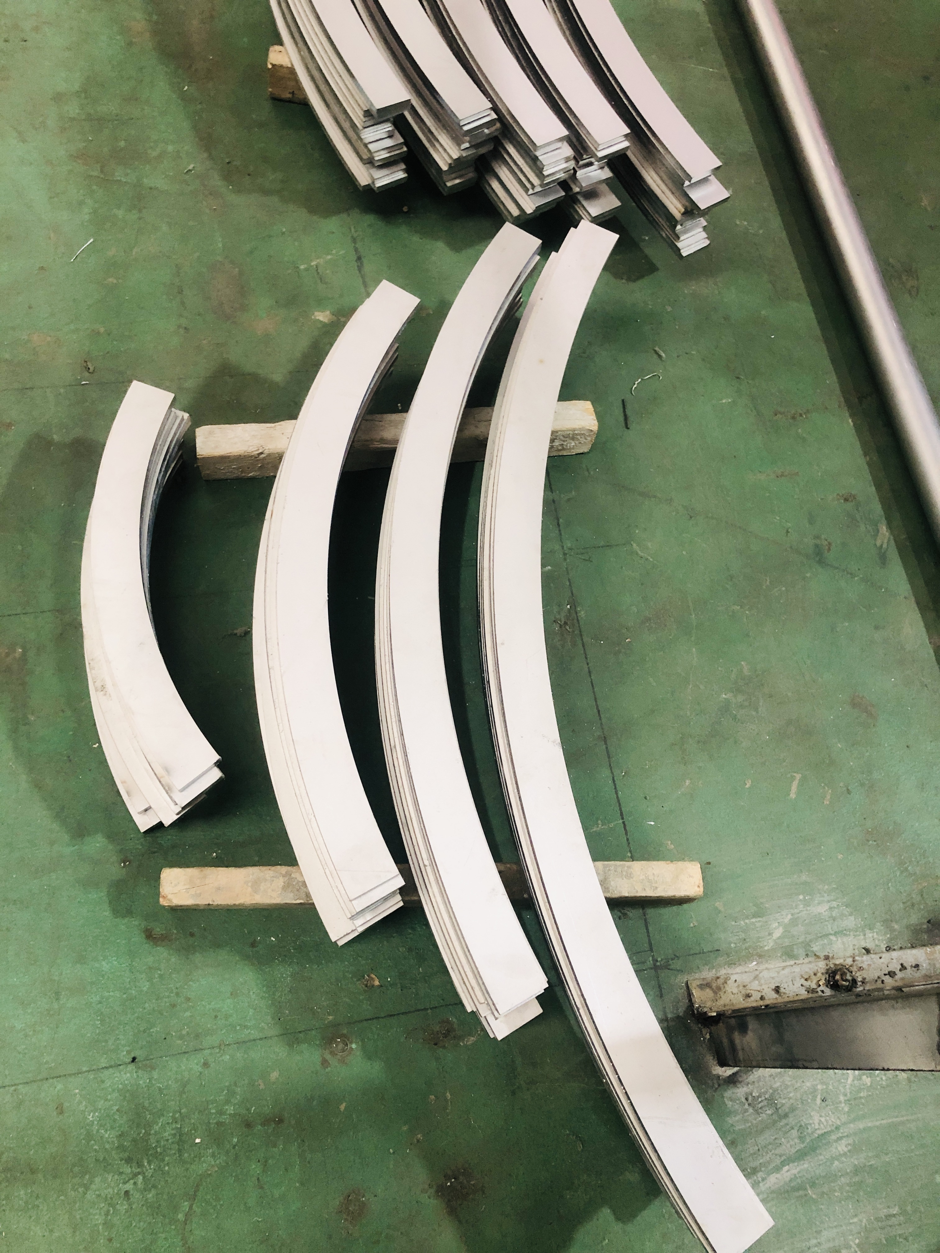 欣旺腾现货TA2钛合金板 可零切 高强度钛板材 零切异形板