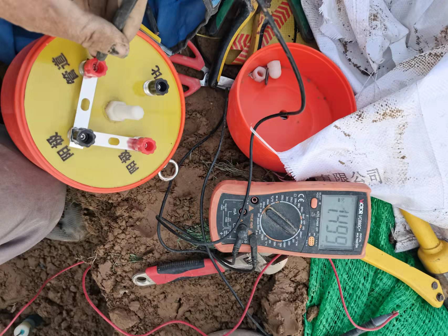 智能井式测试桩：守护城市地下“生命线”的精准监测中枢