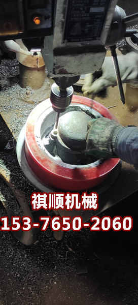 聚氨酯设备缓冲轮 300直径外径轨道轮矿车轮