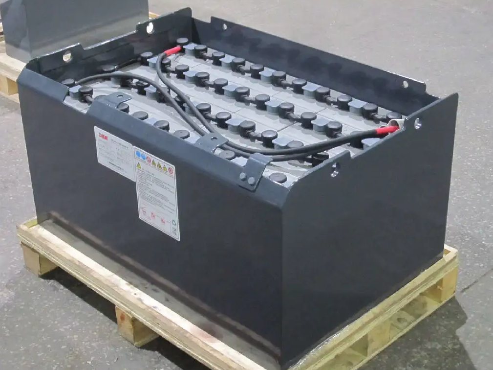 火炬牵引铅酸蓄电池现代电动叉车24-10DB650 48V650AH 合力叉车用