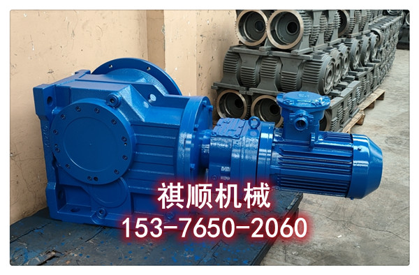 GKF127仓口用驱动装置RE87/330减速机总成