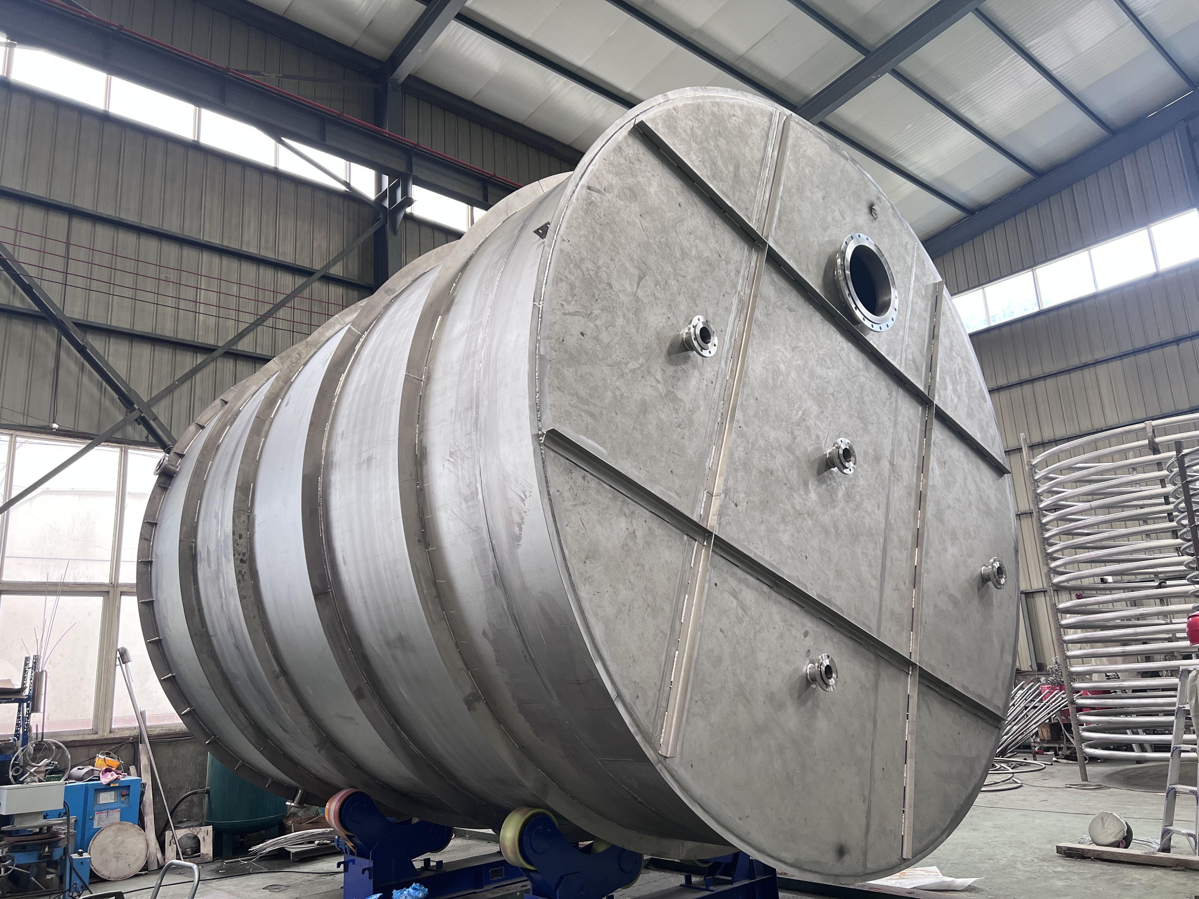 加工定制TA2钛储罐 酸碱溶液 钛罐体  化工高强度钛筒体 来图定制