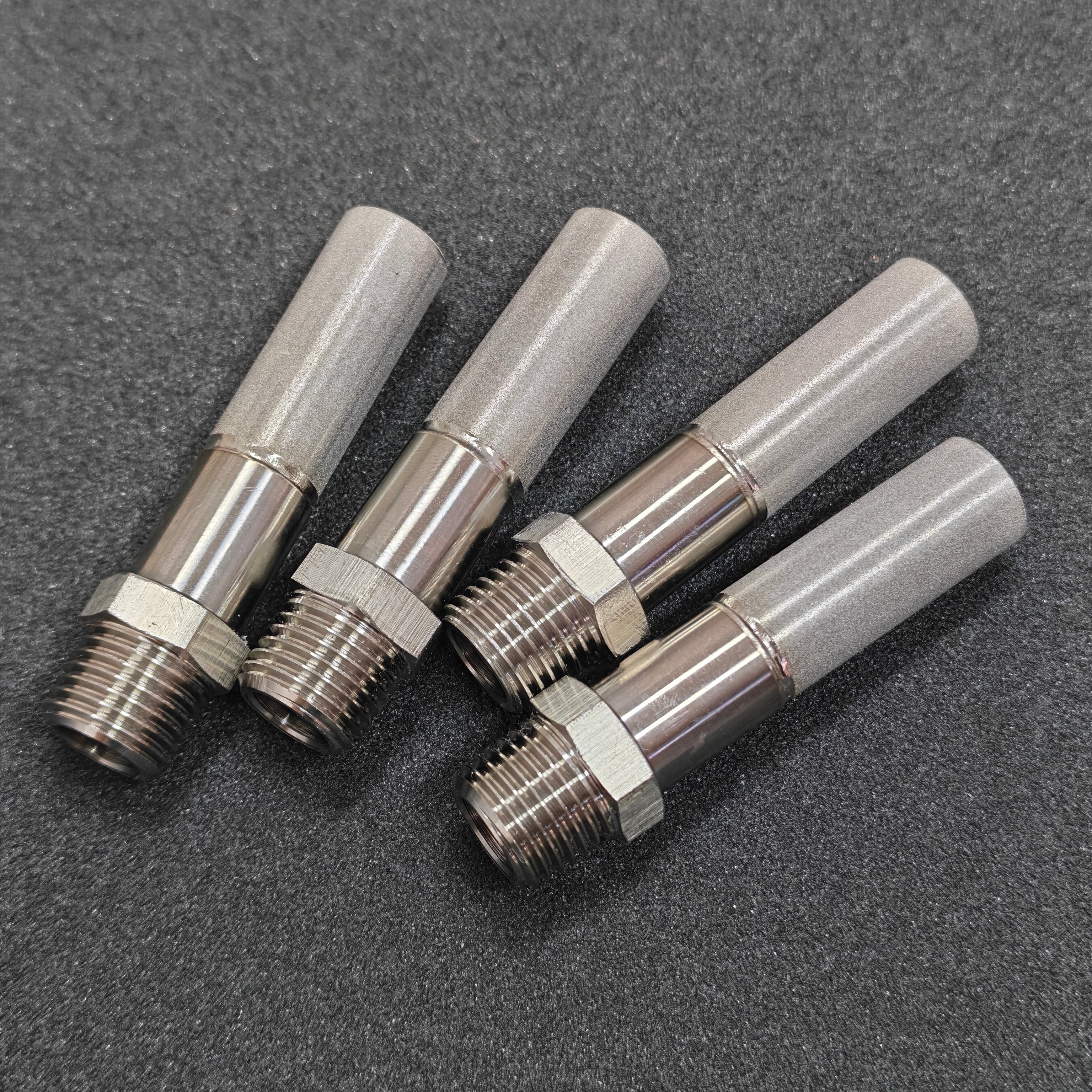 316L 不锈钢粉末烧结滤芯 Φ12×60mm 10μm 螺纹精密过滤曝气头