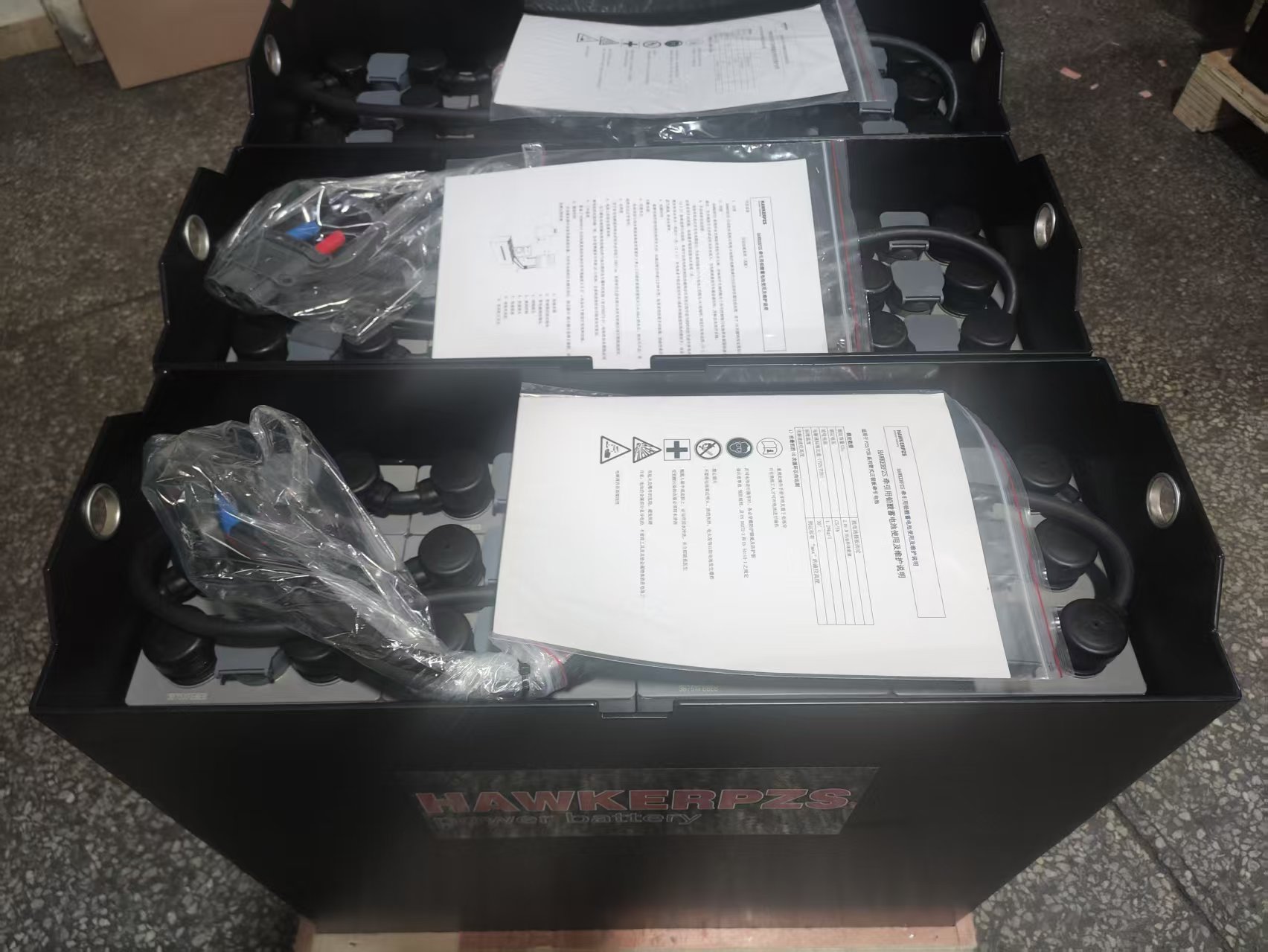 英国霍克叉车电池组 合力铅酸蓄电池14DB1125/36V1125Ah 合力叉车